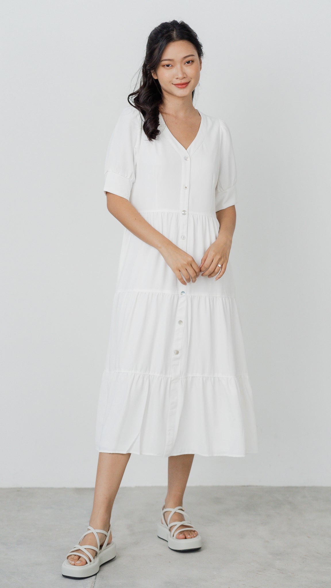 Kai Tiered Sleeved Dress in White [ONLINE ONLY]