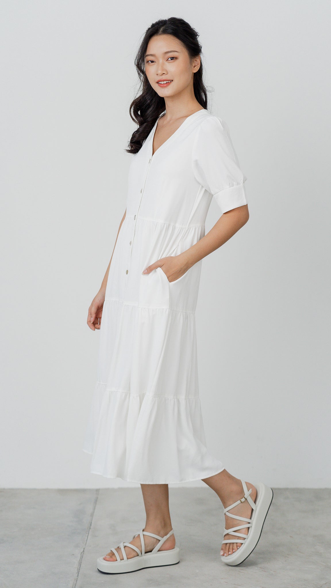 Kai Tiered Sleeved Dress in White [ONLINE ONLY]