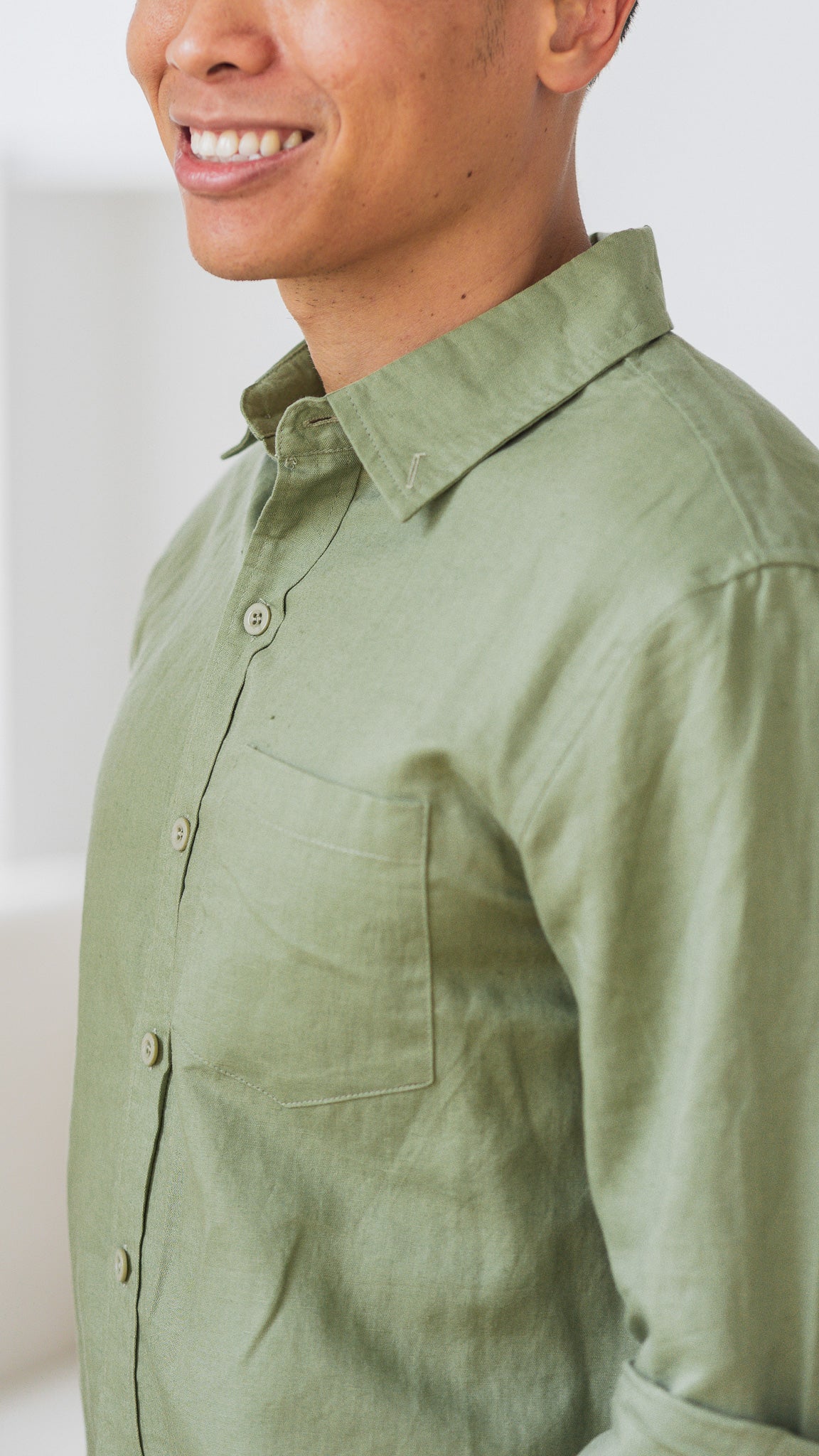 Good Vibes Men's Linen Shirt in Green [ONLINE ONLY]