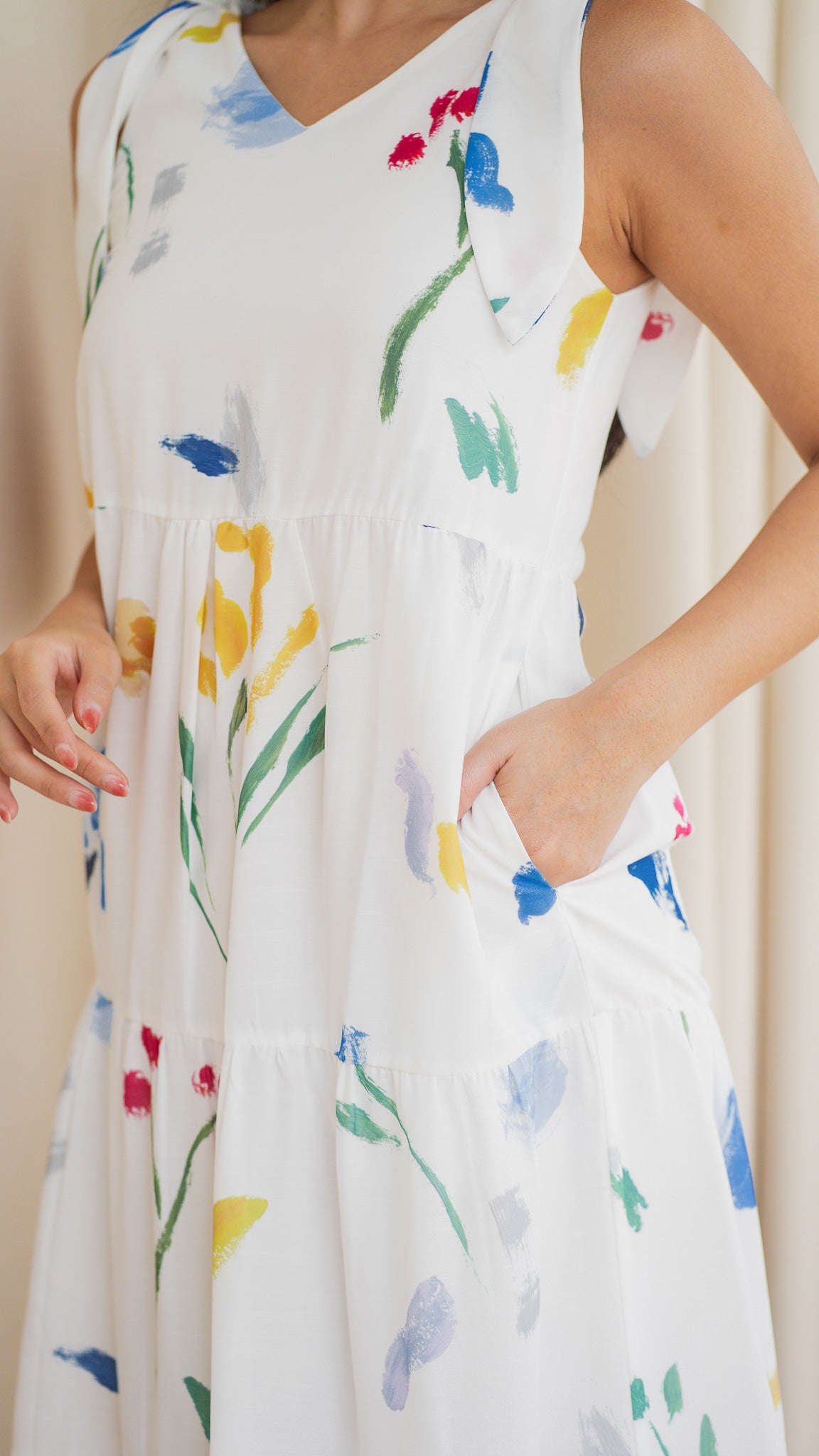 Wildflowers Tiered Two-Way Dress in White [ONLINE ONLY]