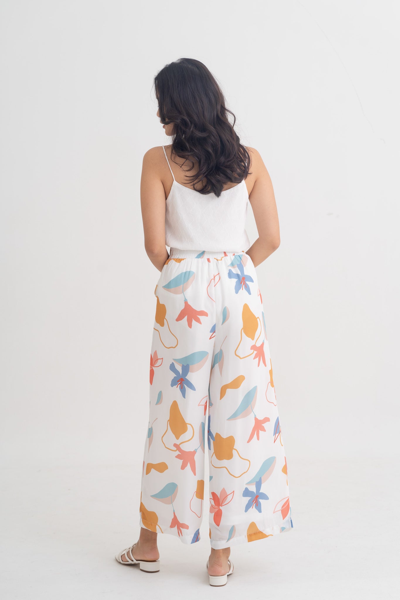 Sophie's Summer Elastic Waist Pants in White [ONLINE ONLY]