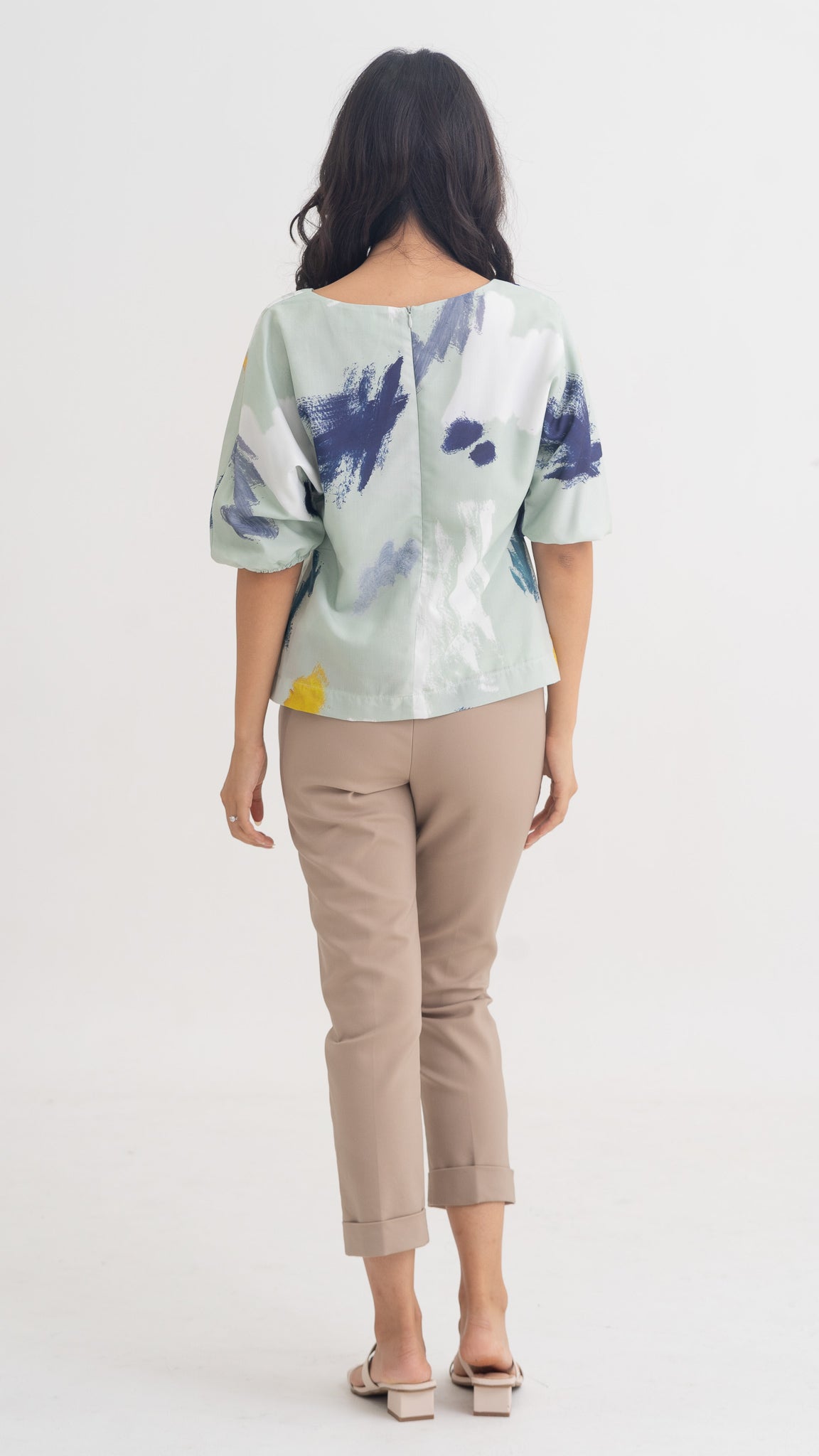 If I Were A Painter Sleeved Blouse in Sage