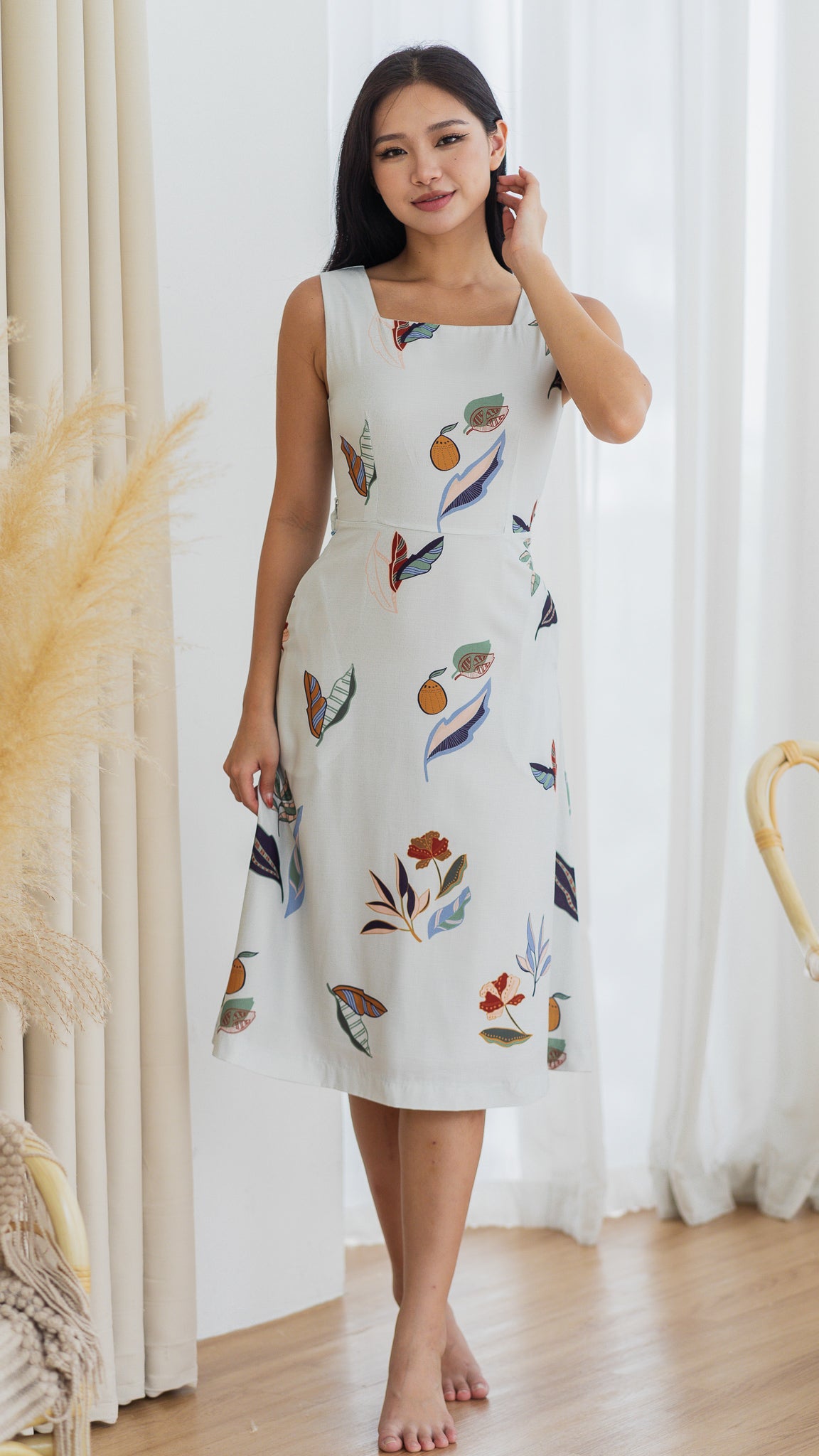 Don't Stop BeLEAFing Midi Dress in Green [ONLINE ONLY]