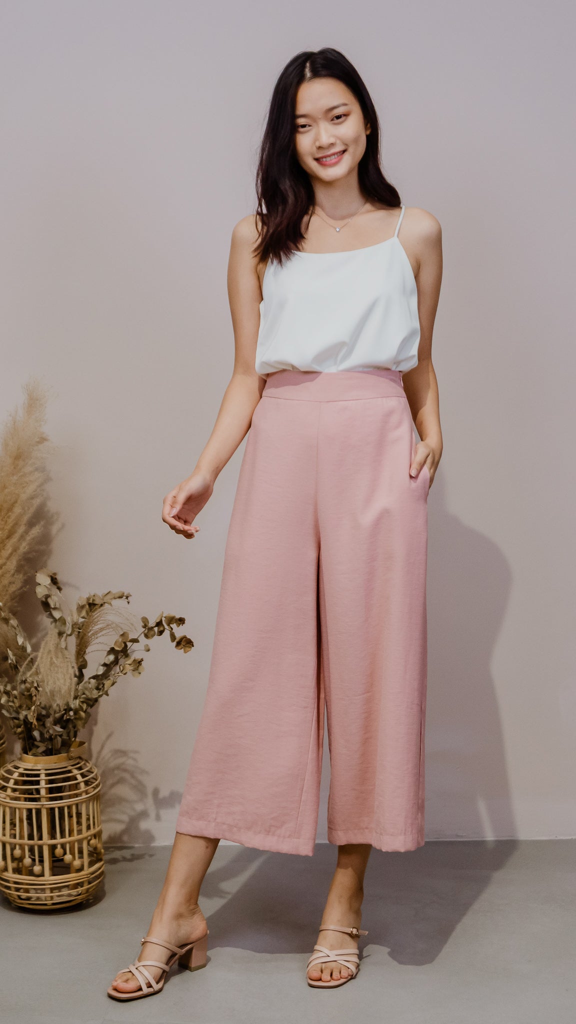 Maisie Flow Culottes in Pink [ONLINE ONLY]