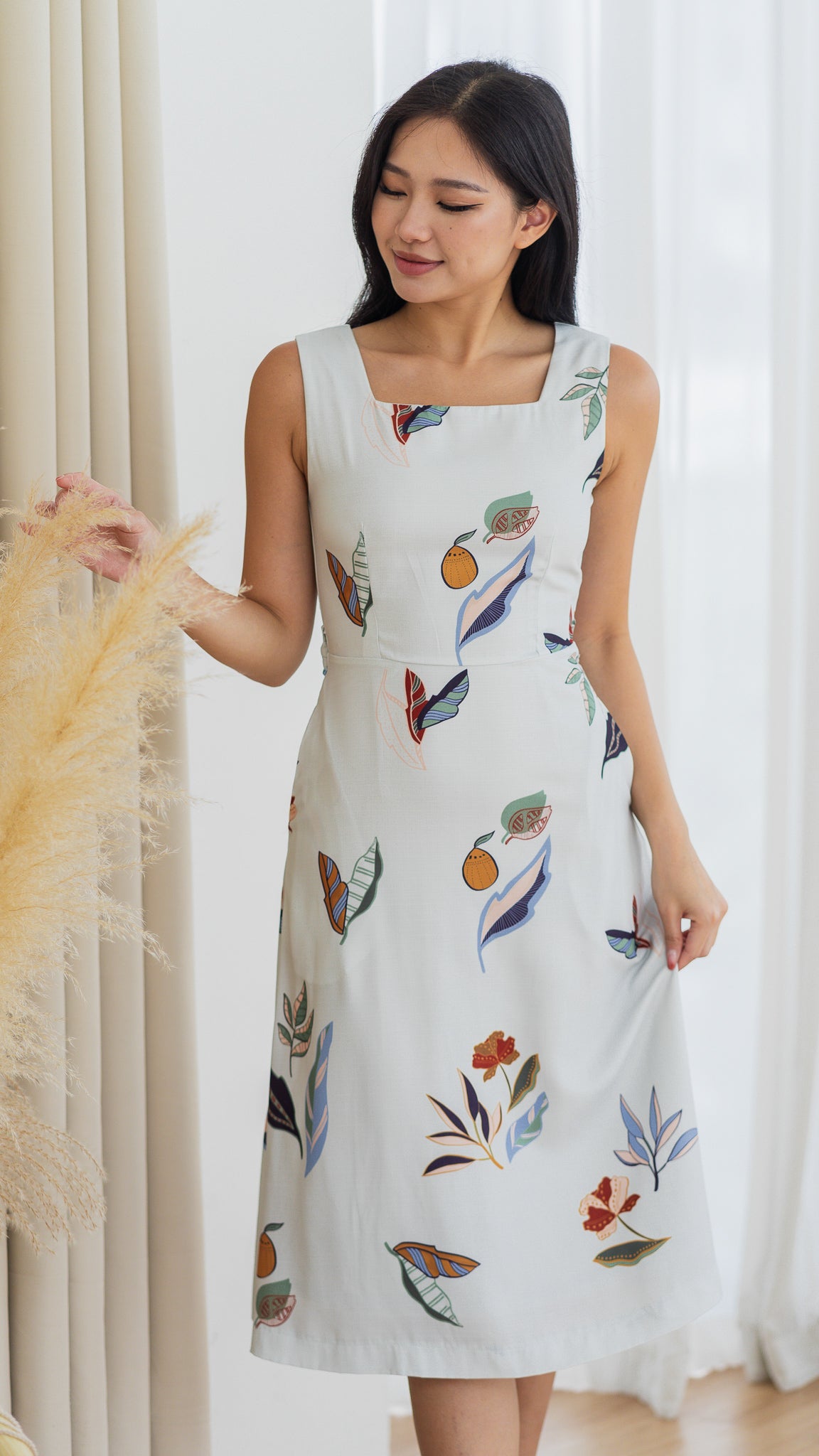 Don't Stop BeLEAFing Midi Dress in Green [ONLINE ONLY]
