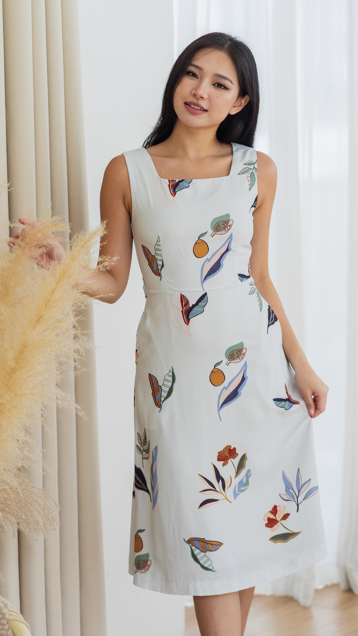 Don't Stop BeLEAFing Midi Dress in Green [ONLINE ONLY]