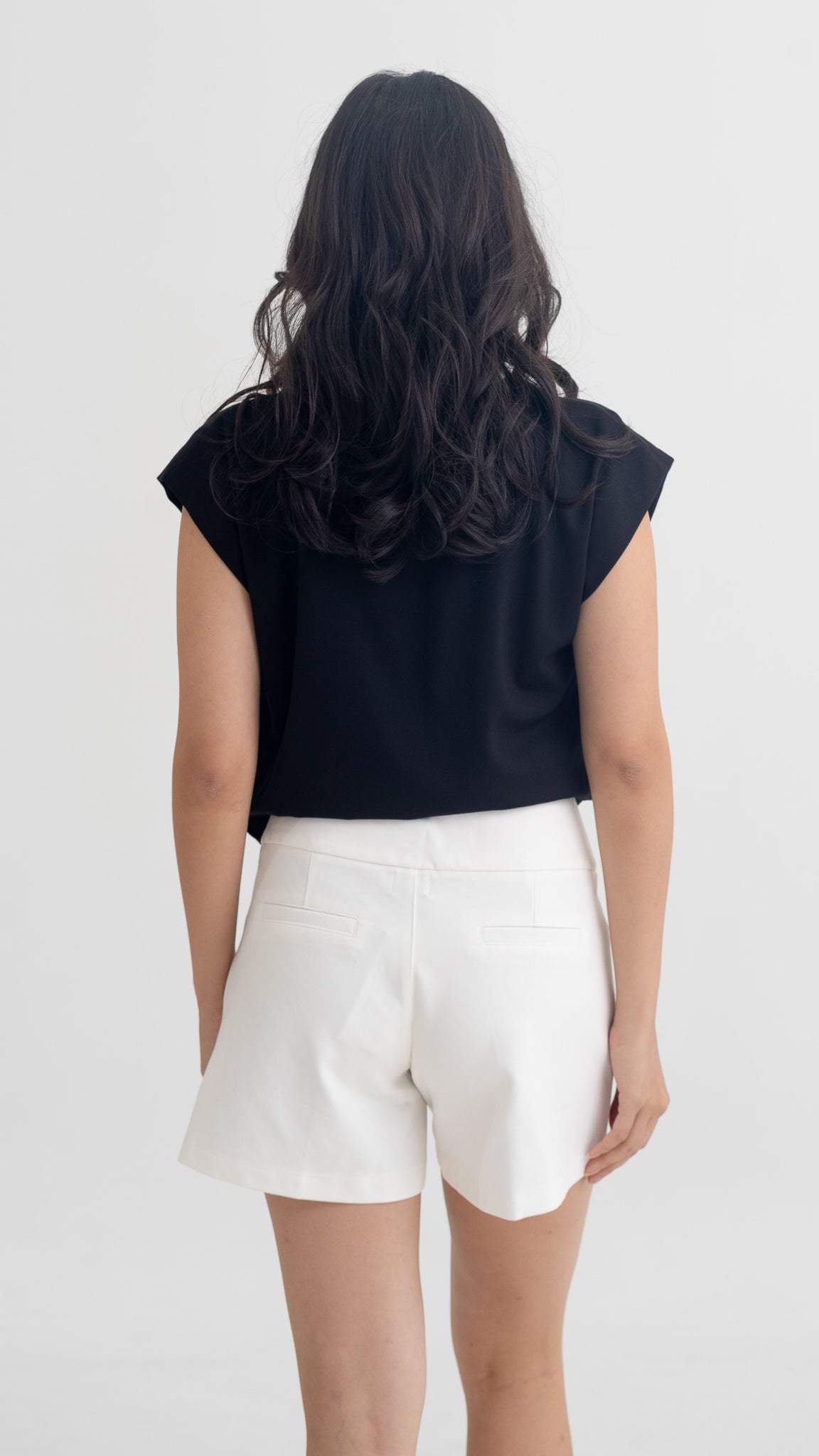 Everyday Basic Shorts in White [ONLINE ONLY]