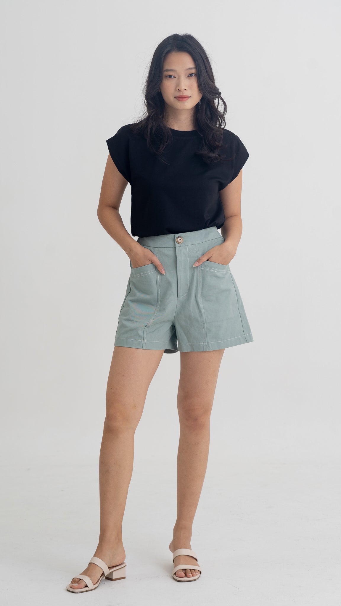 Oliver Elastic Waist Shorts in Green [ONLINE ONLY]