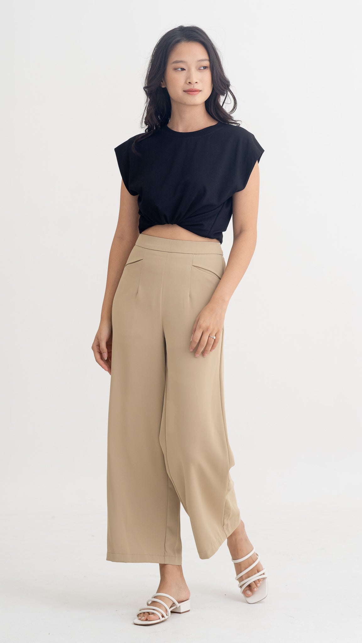 Allison Slit Pocket Pants in Green [ONLINE ONLY]