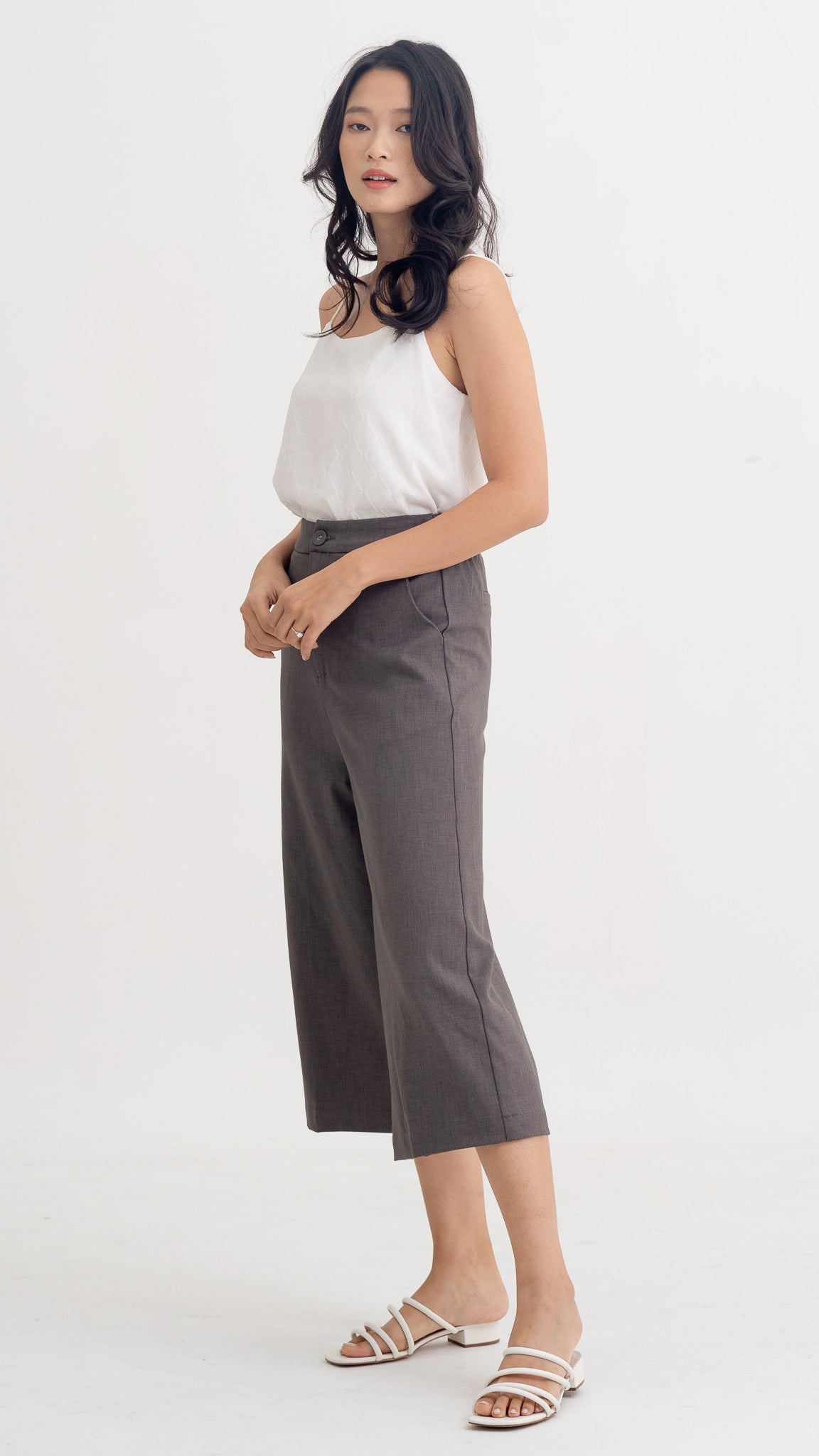 Xin Elastic Waist Culottes in Dark Grey [ONLINE ONLY]