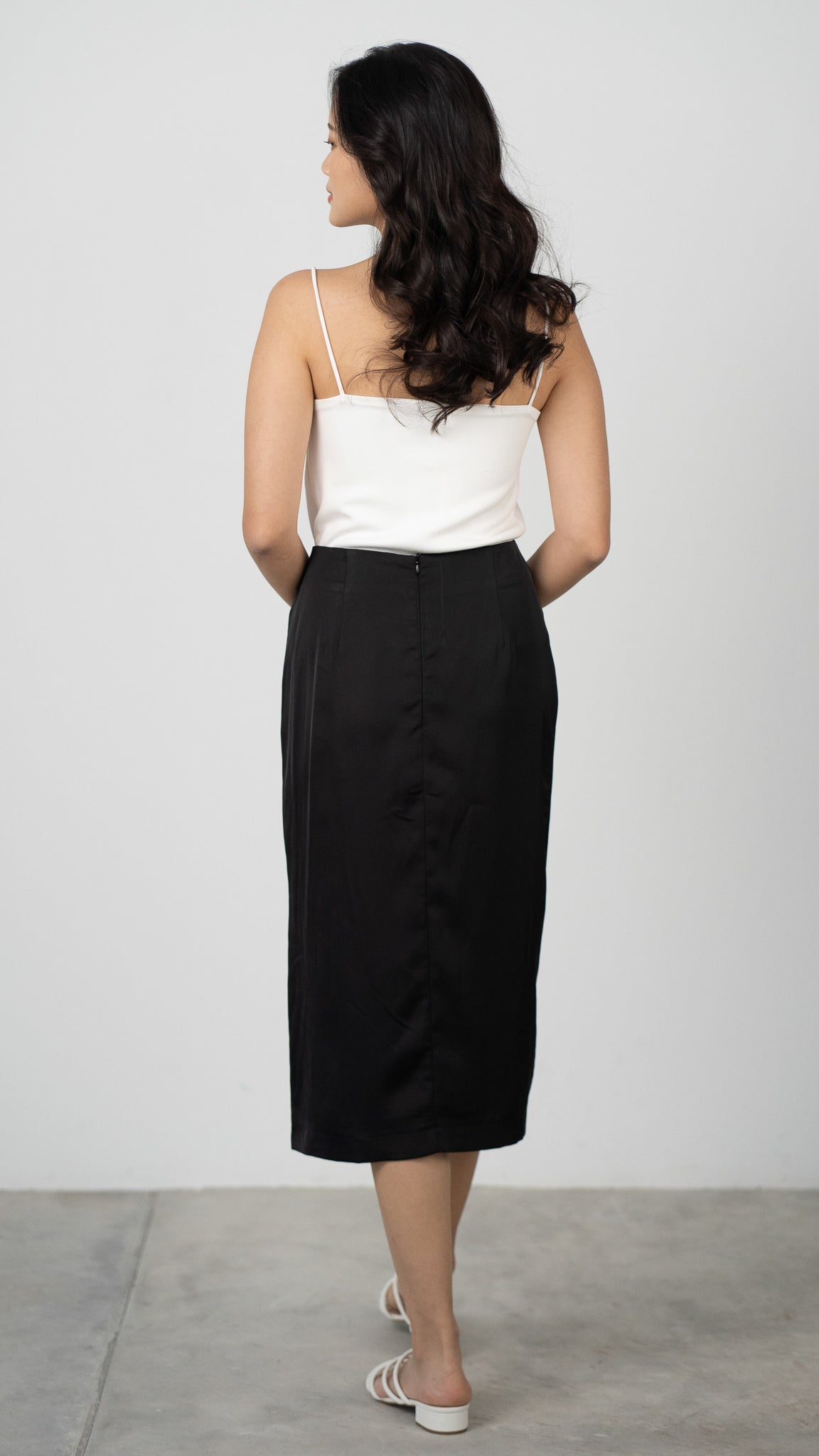 Thea Slit Midi Satin Skirt in Black [ONLINE ONLY]