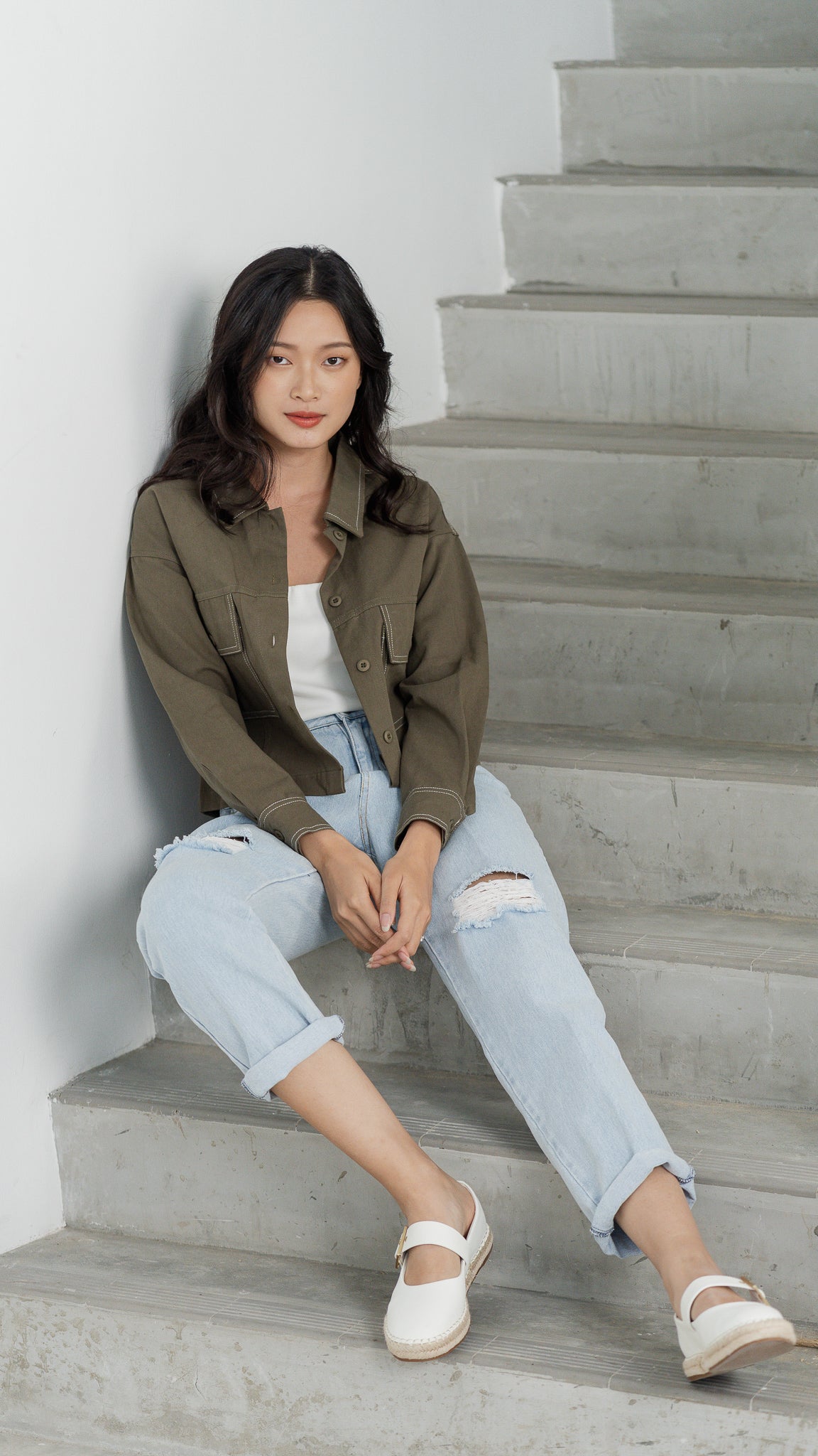 Maida Contrast Stitch Jacket in Army Green