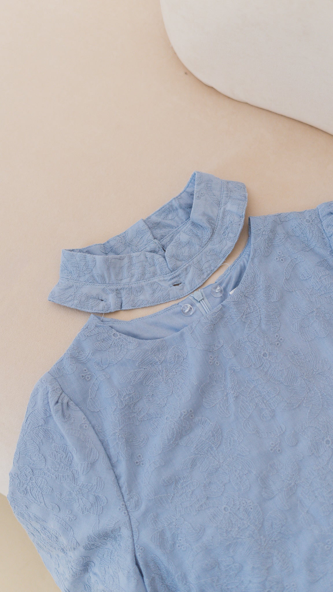 Xinyue Detachable Mandarin Collar Sleeved Blouse in Light Blue [ONLINE ONLY]