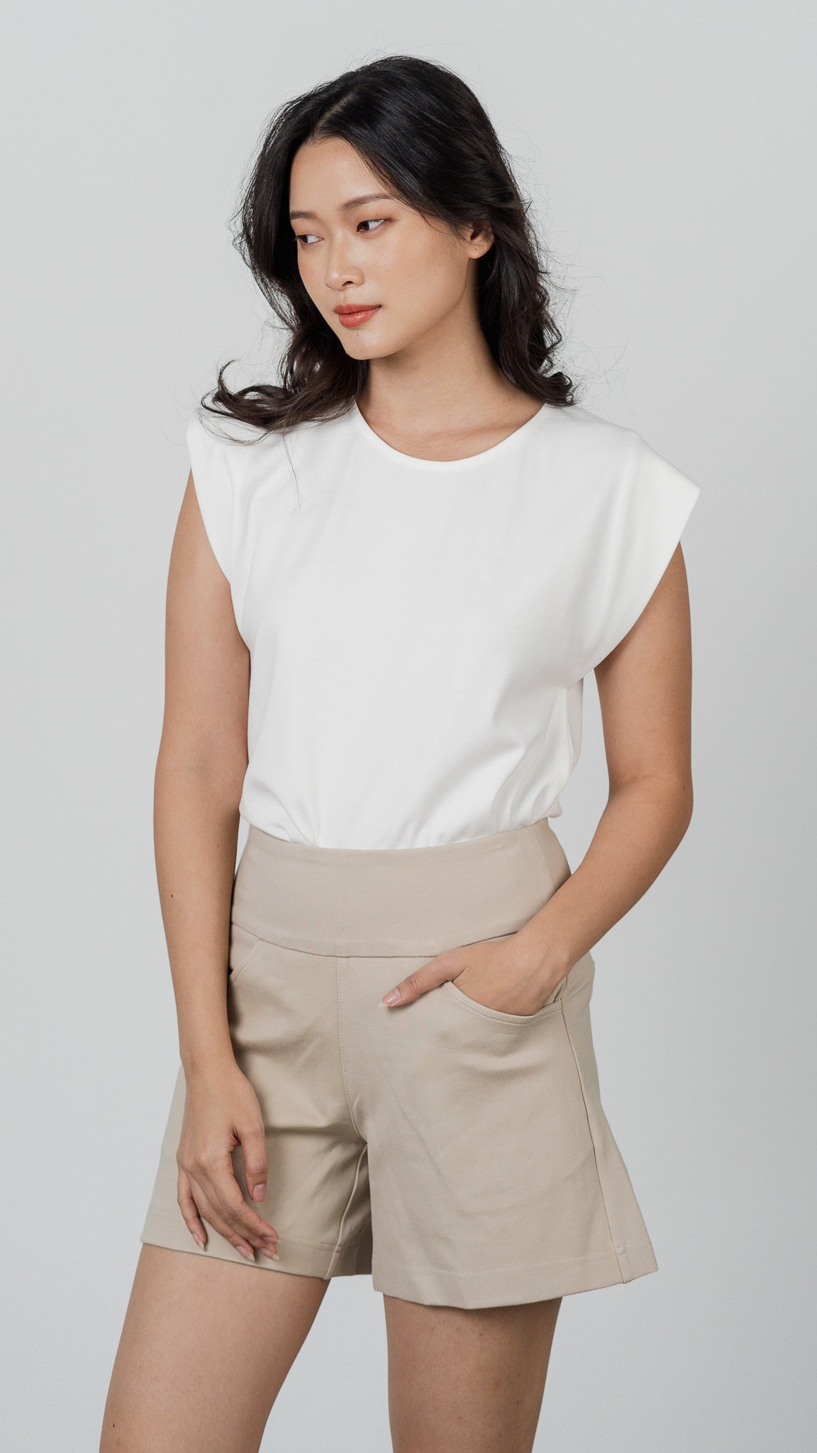 Everyday Basic Shorts in Beige [ONLINE ONLY]