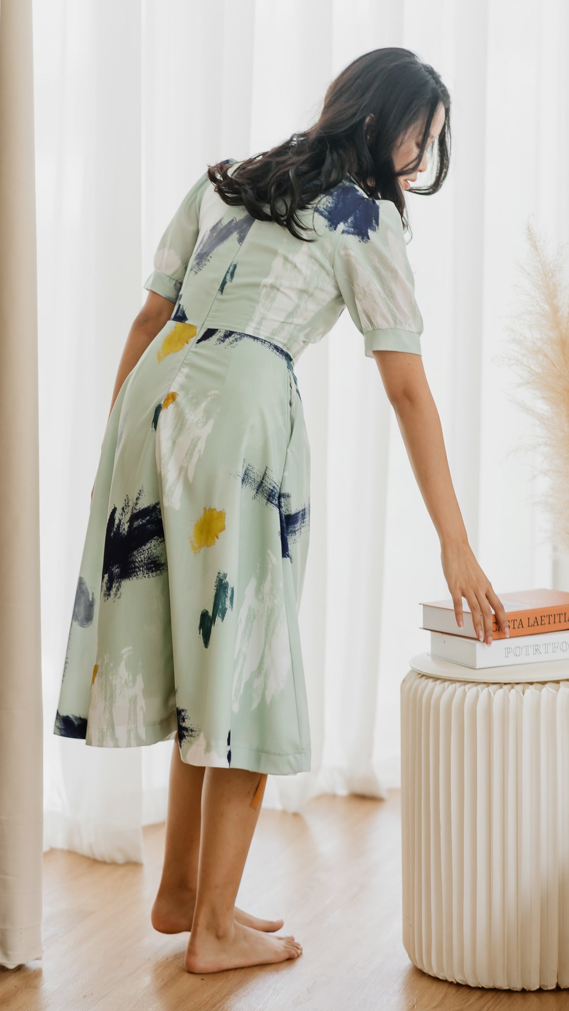 If I Were A Painter Sleeved Dress in Sage [ONLINE ONLY]