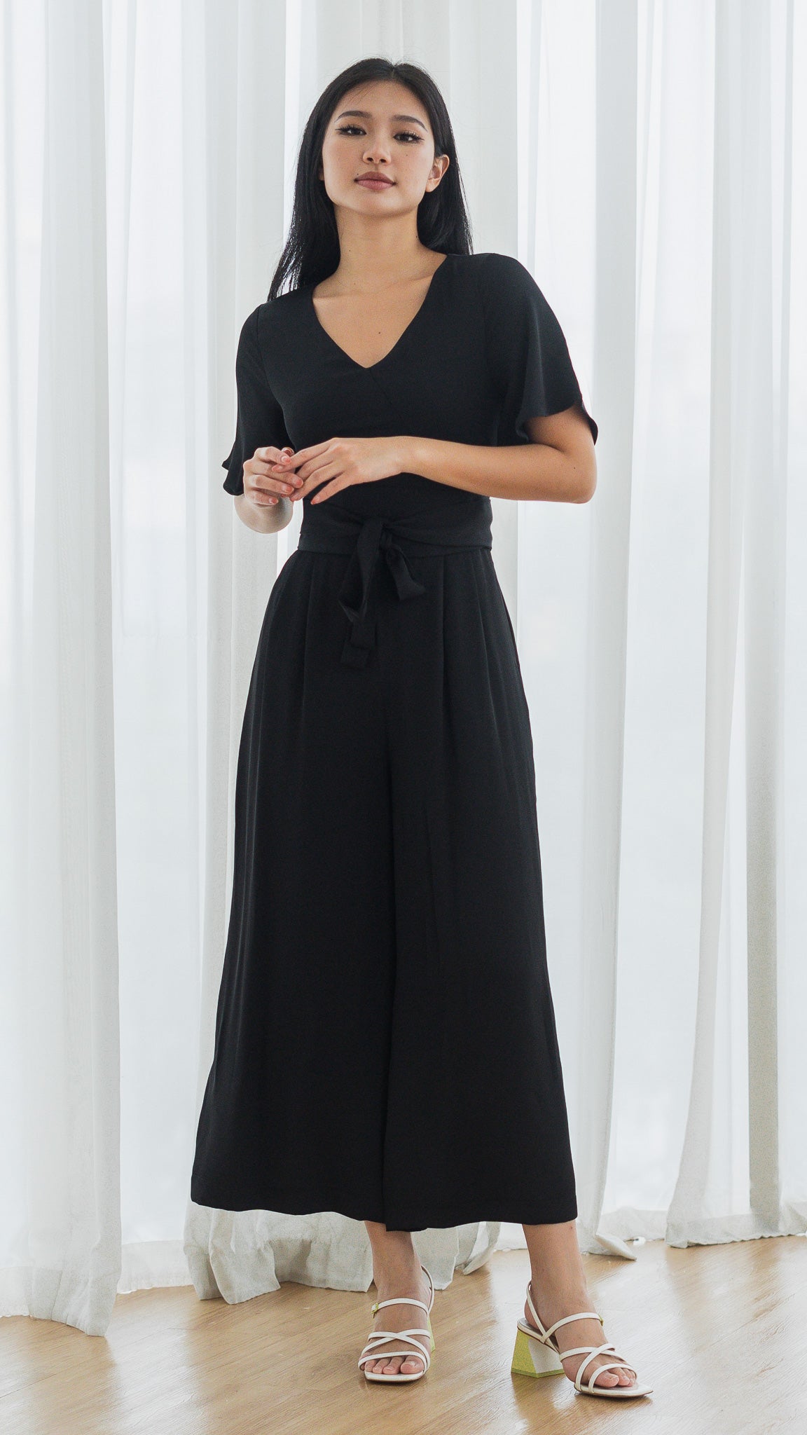 A Moment In Time Maxi Jumpsuit in Black [ONLINE ONLY]