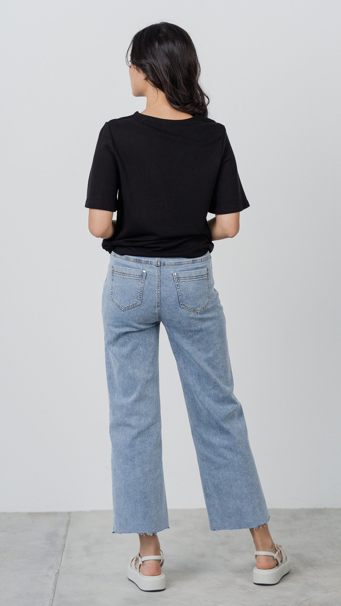 Vivien Knot Tencel Blend Blouse in Black [ONLINE ONLY]