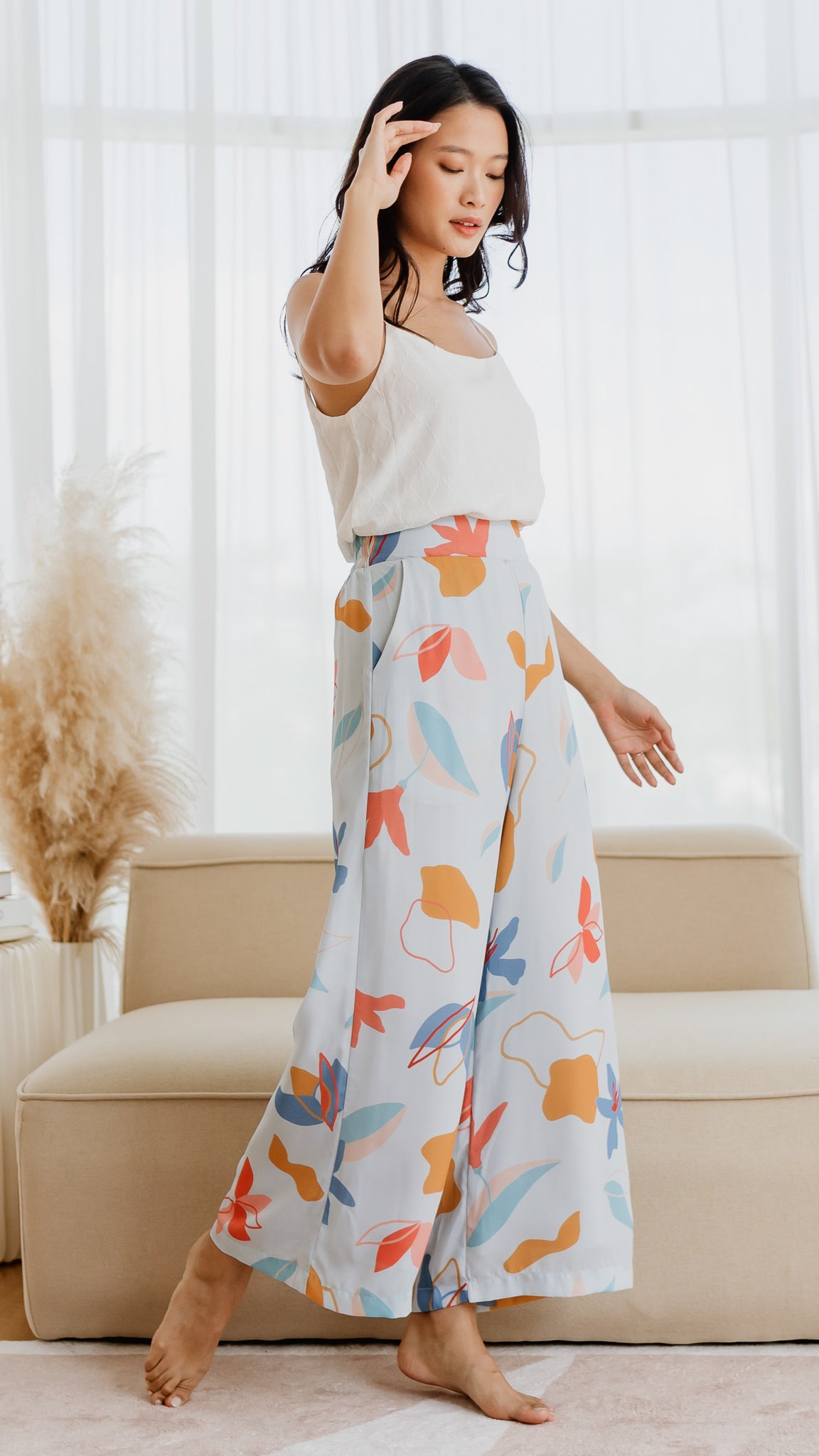 Sophie's Summer Elastic Waist Pants in Pastel [ONLINE ONLY]