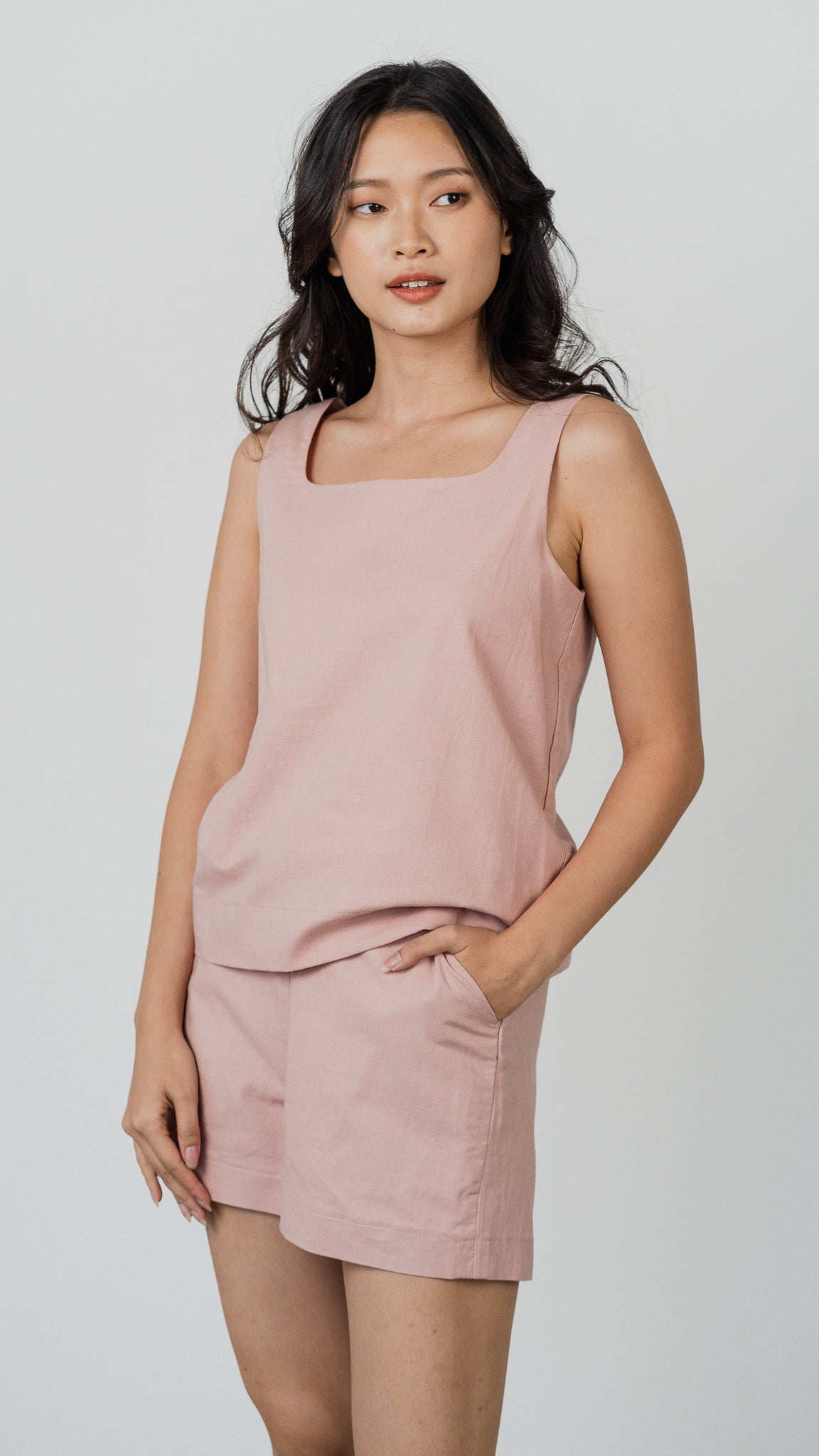 Take A Chill Pill Linen Shorts in Pink [ONLINE ONLY]