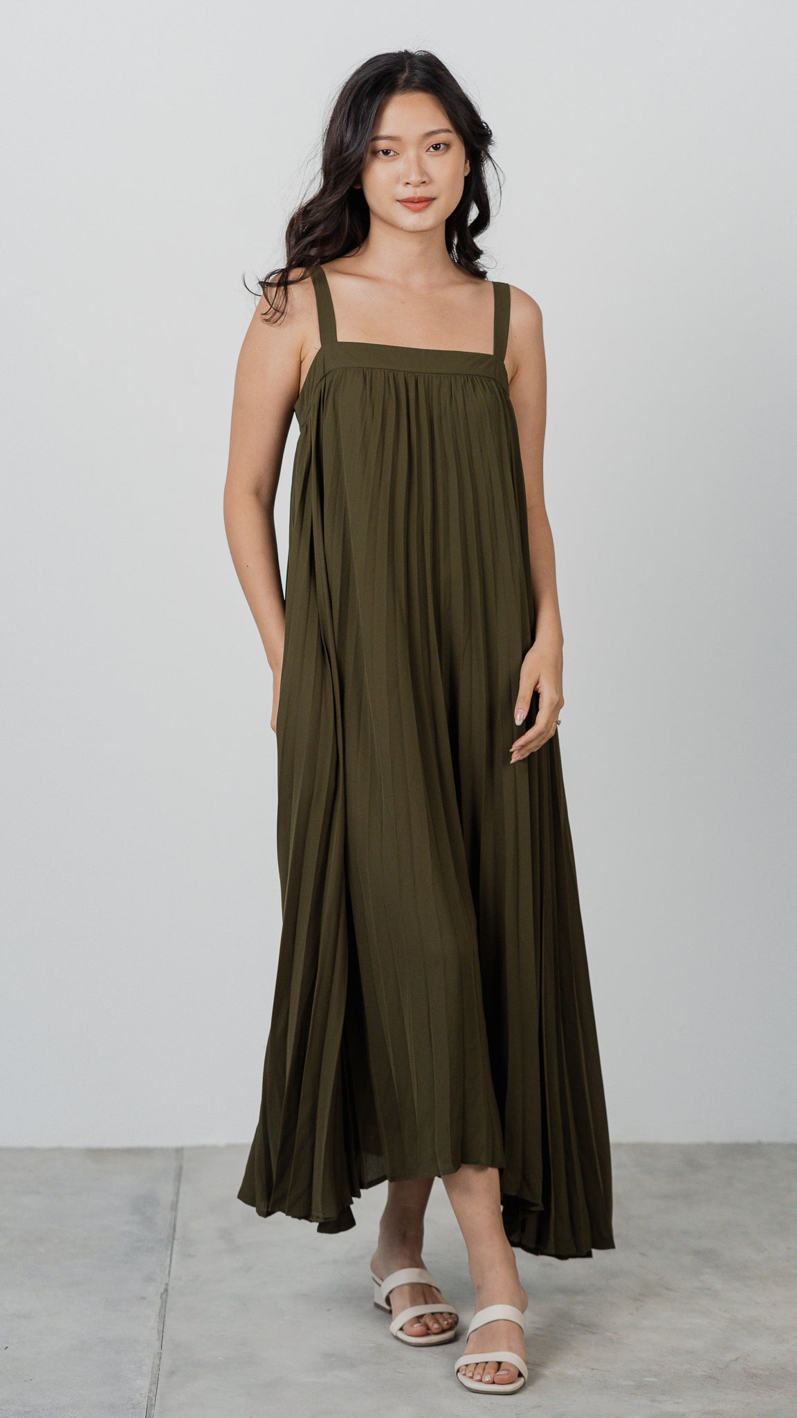 Wind In My Hair Pleated Dress in Olive [ONLINE ONLY]