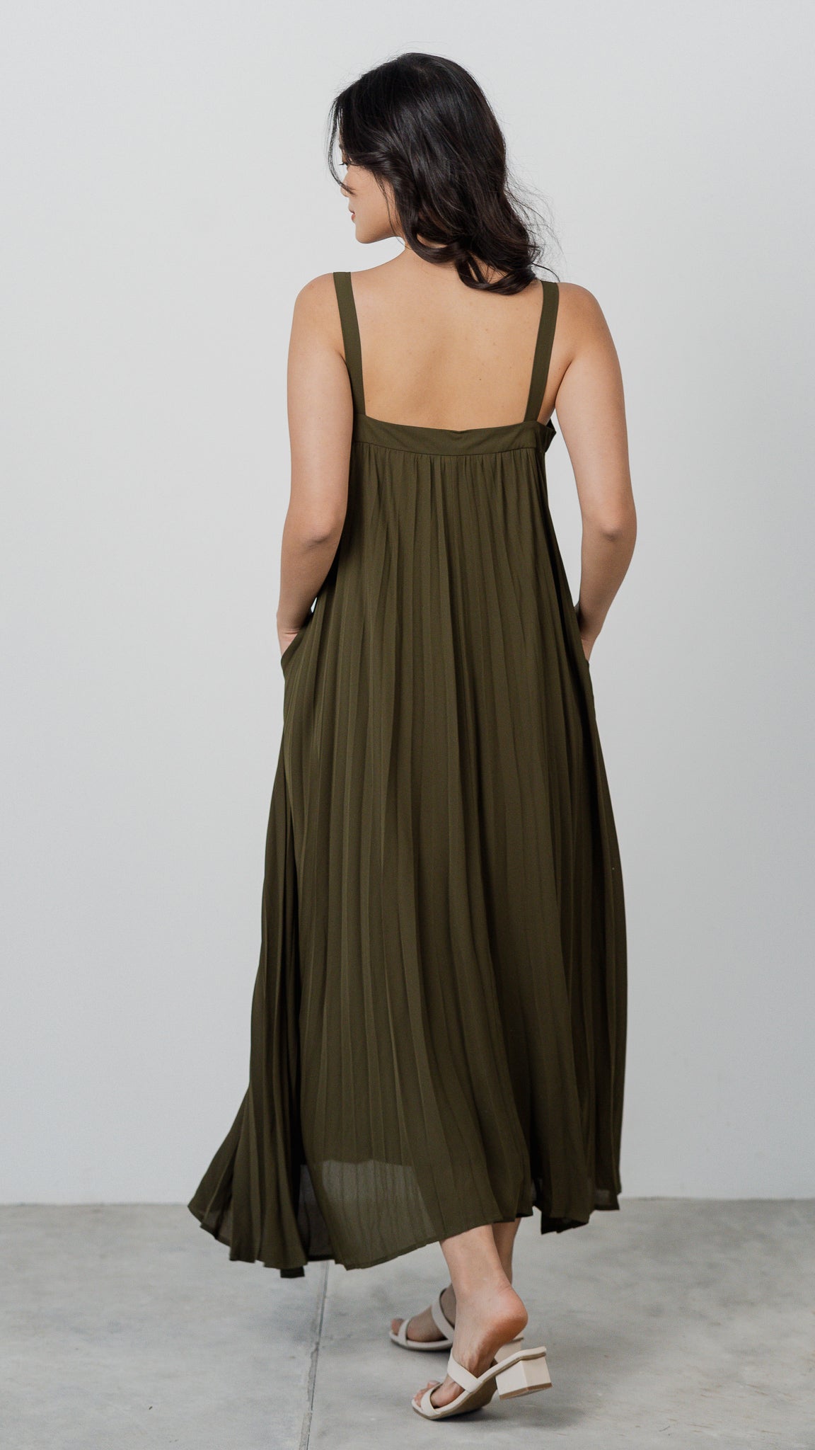 Wind In My Hair Pleated Dress in Olive [ONLINE ONLY]