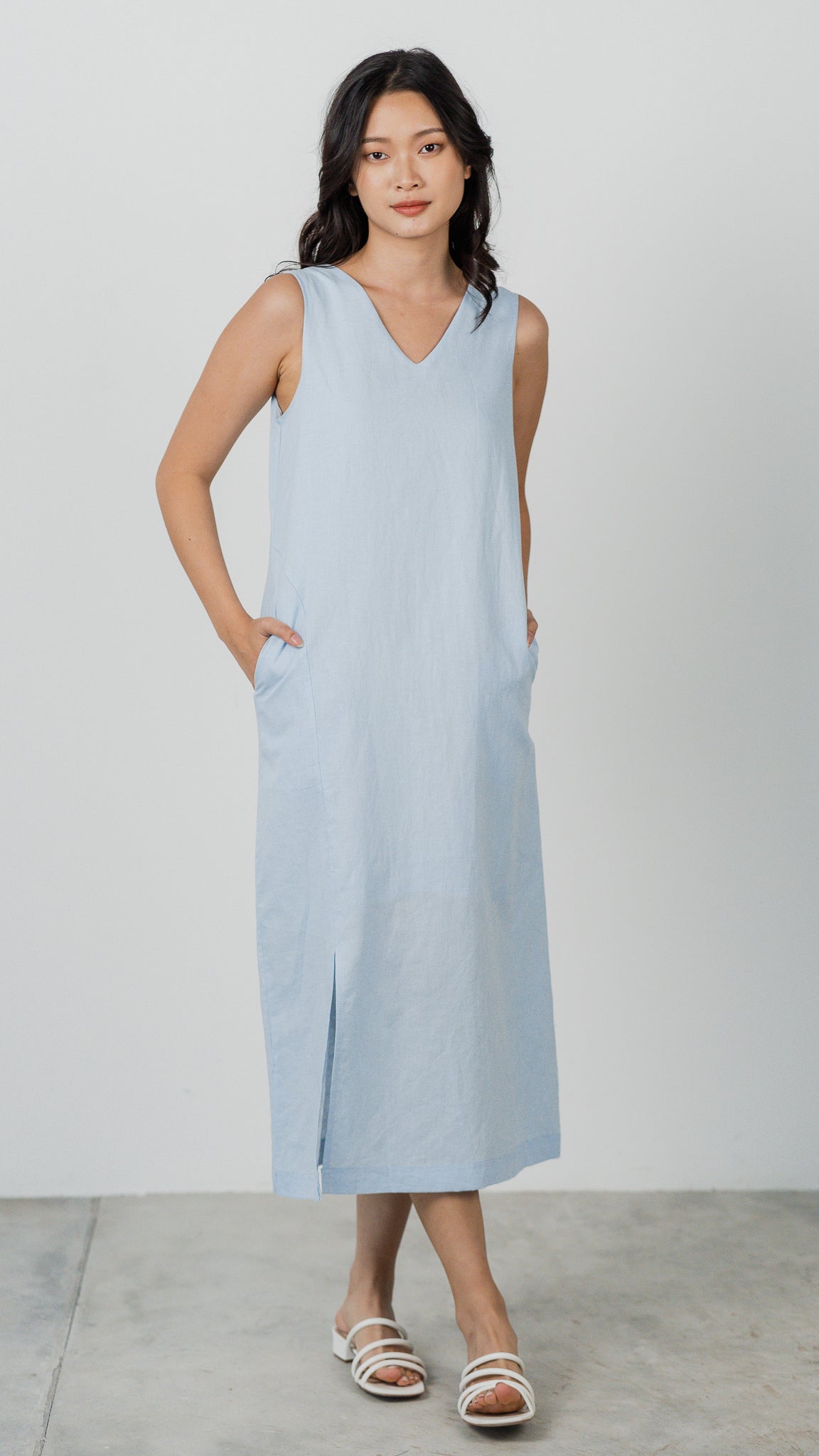 Seasons of Love Linen Dress in Light Blue [ONLINE ONLY]