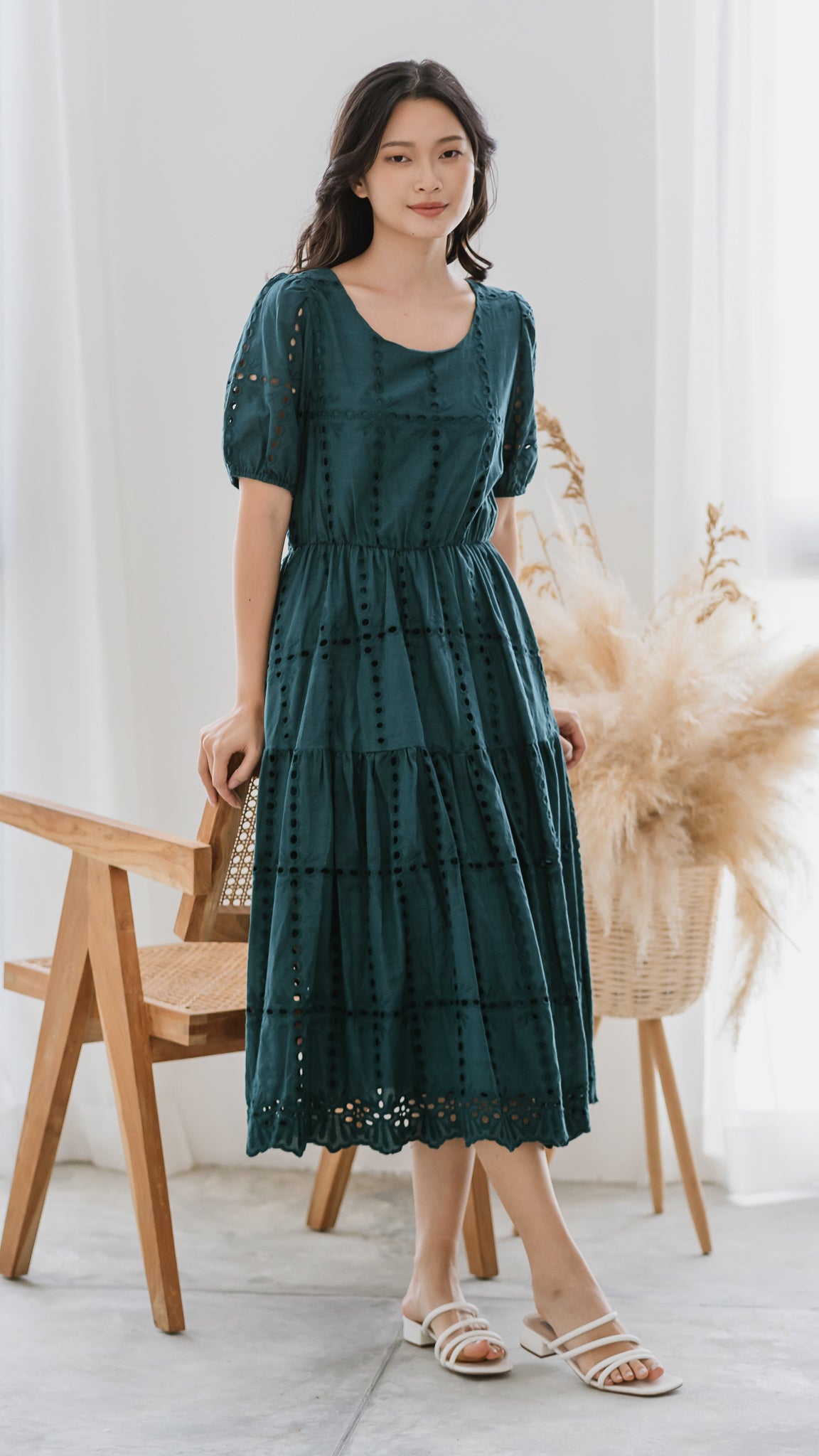 Sweet Disposition Broderie Dress in Forest [ONLINE ONLY]