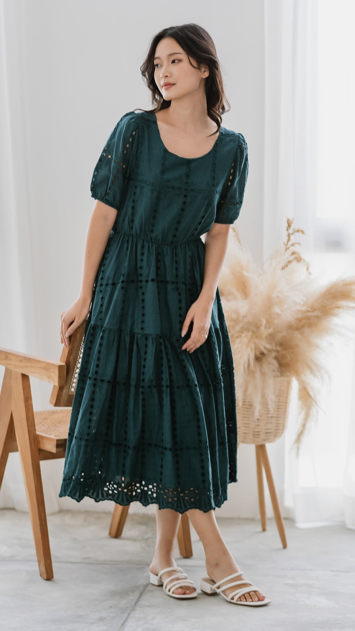 Sweet Disposition Broderie Dress in Forest [ONLINE ONLY]